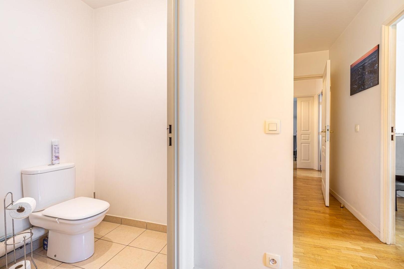Guestready - Red Letters In Montrouge Διαμέρισμα Εξωτερικό φωτογραφία