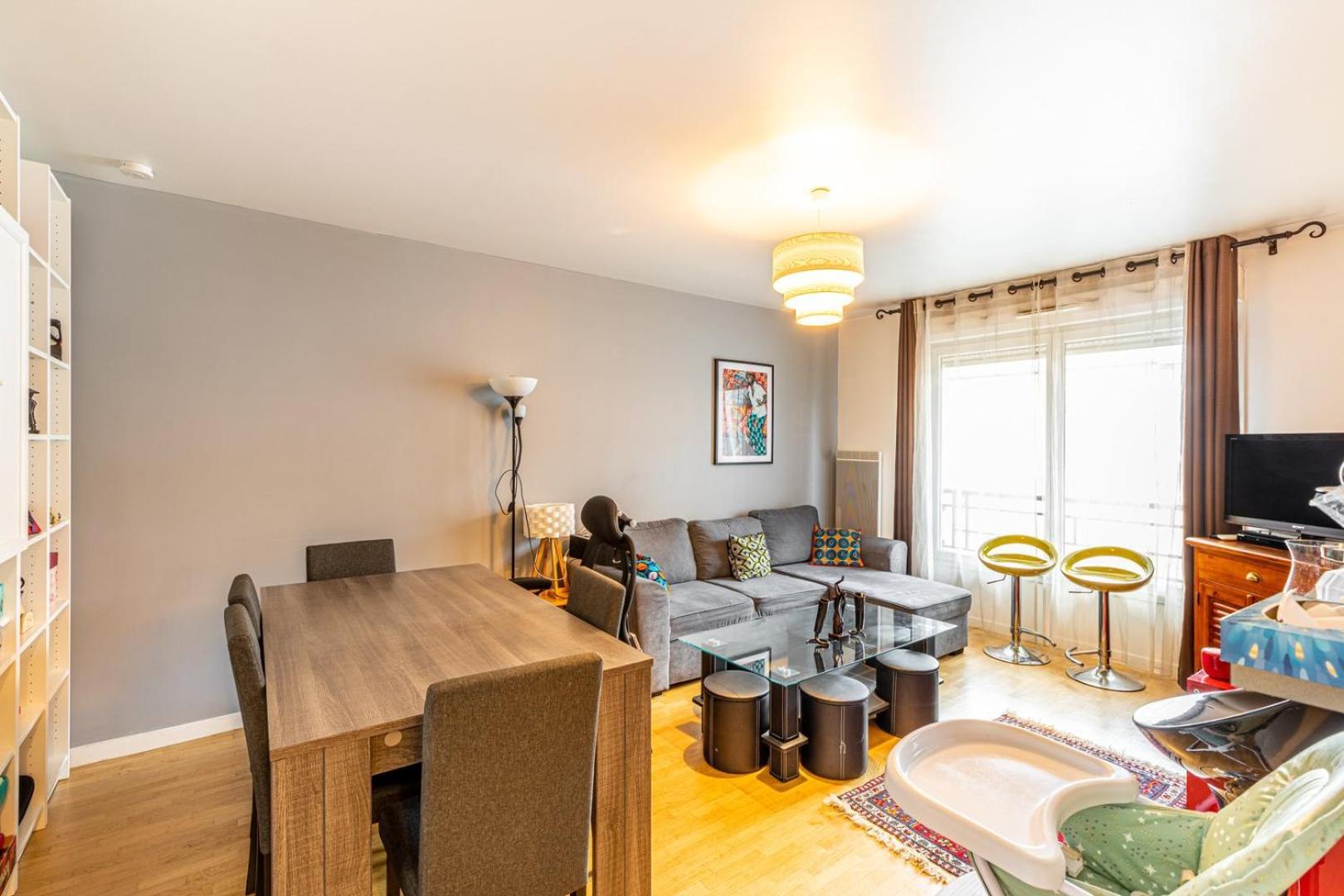 Guestready - Red Letters In Montrouge Διαμέρισμα Εξωτερικό φωτογραφία